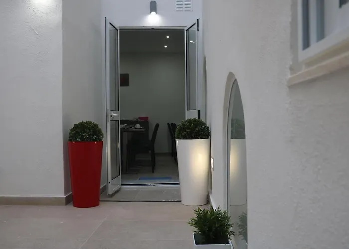 Gasthuis Tj Boutique 4*