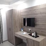Pensión Tj Boutique 4*