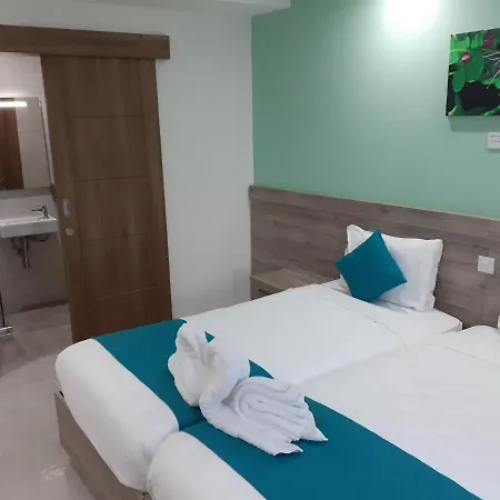 Tj Boutique בית הארחה 4*