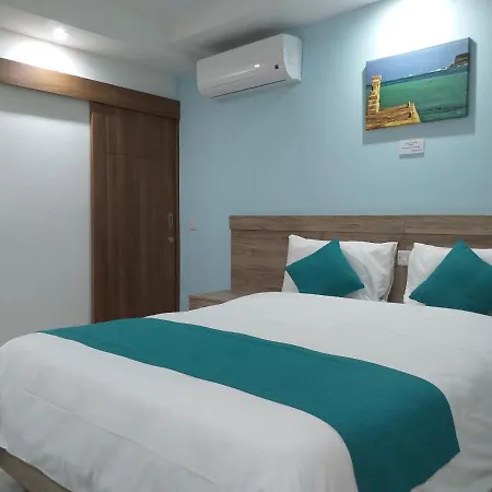 בית הארחה Tj Boutique מרססקלה